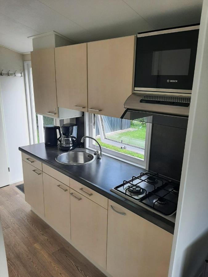 Tynaarlo Gezellig Chalet Op Een Prachtige Plek In Drenthe Met Vrij Uitzichtヴィラ エクステリア 写真